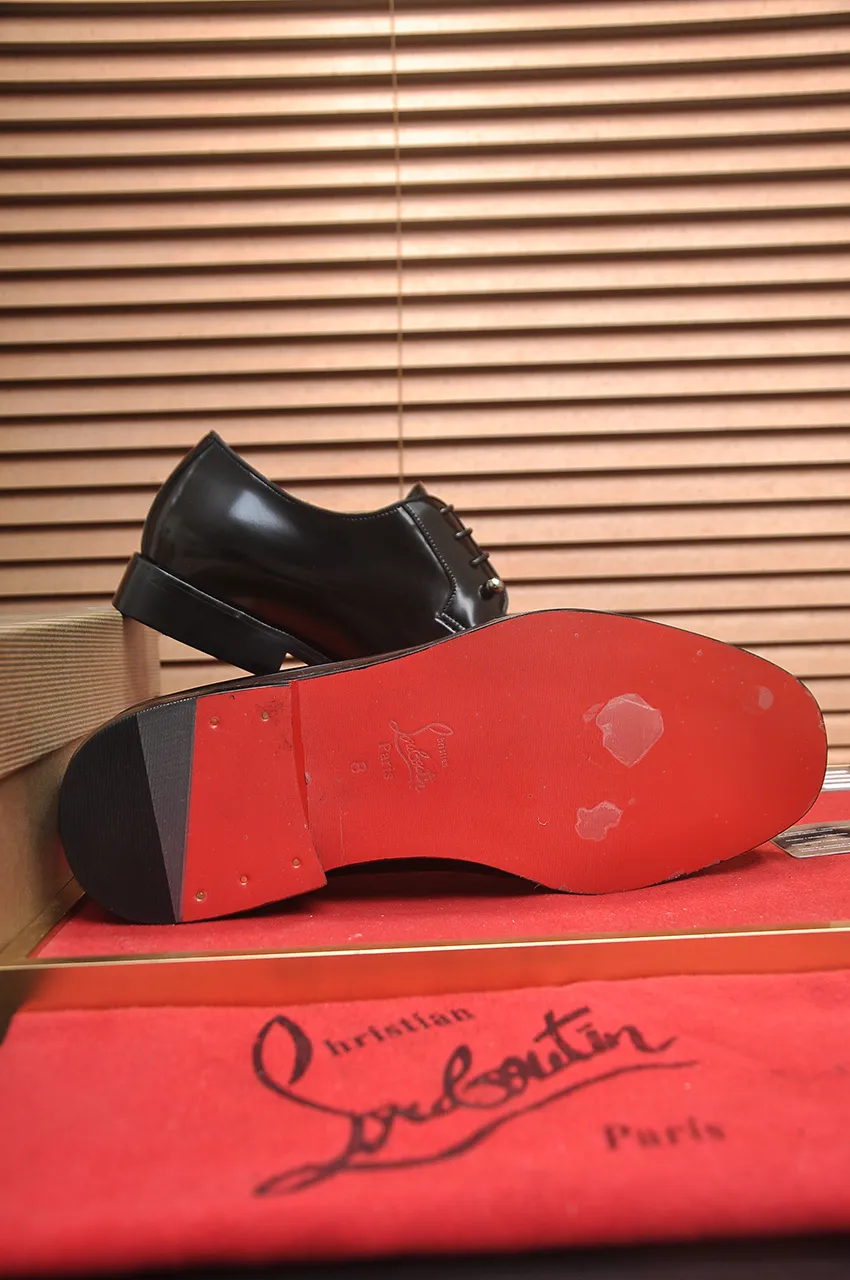 Men's shoes 💰620💶 [Chrstian Loubotin] Red-soled shoes 💋Original mold opening, the highest version on the market, purely handmade ➕Imported cowhide uppers, first-layer water-dyed cowhide lining! Original EU high-gloss outsole. 38 to 45 (45 customized)